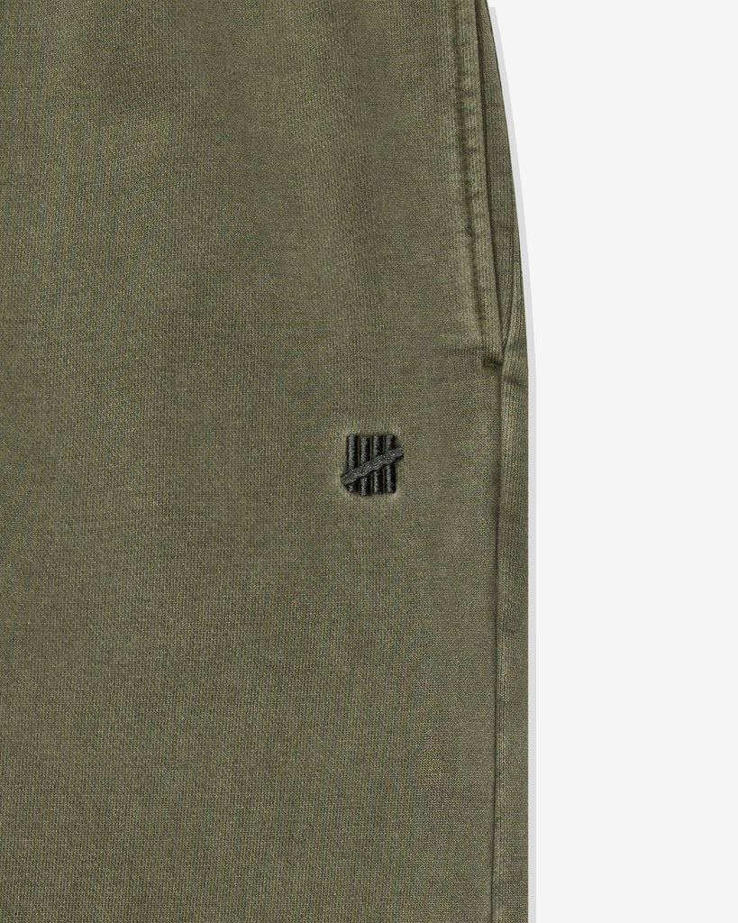 UNDEFEATED PIGMENT DYE SWEATPANT