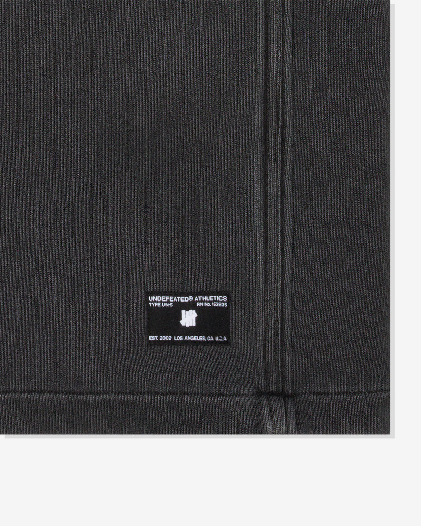 UNDEFEATED SEAMED SWEAT SHORT
