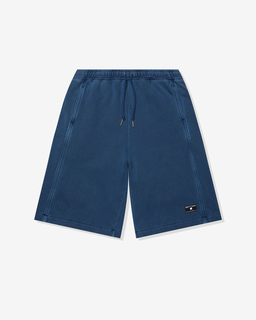 UNDEFEATED SEAMED SWEAT SHORT