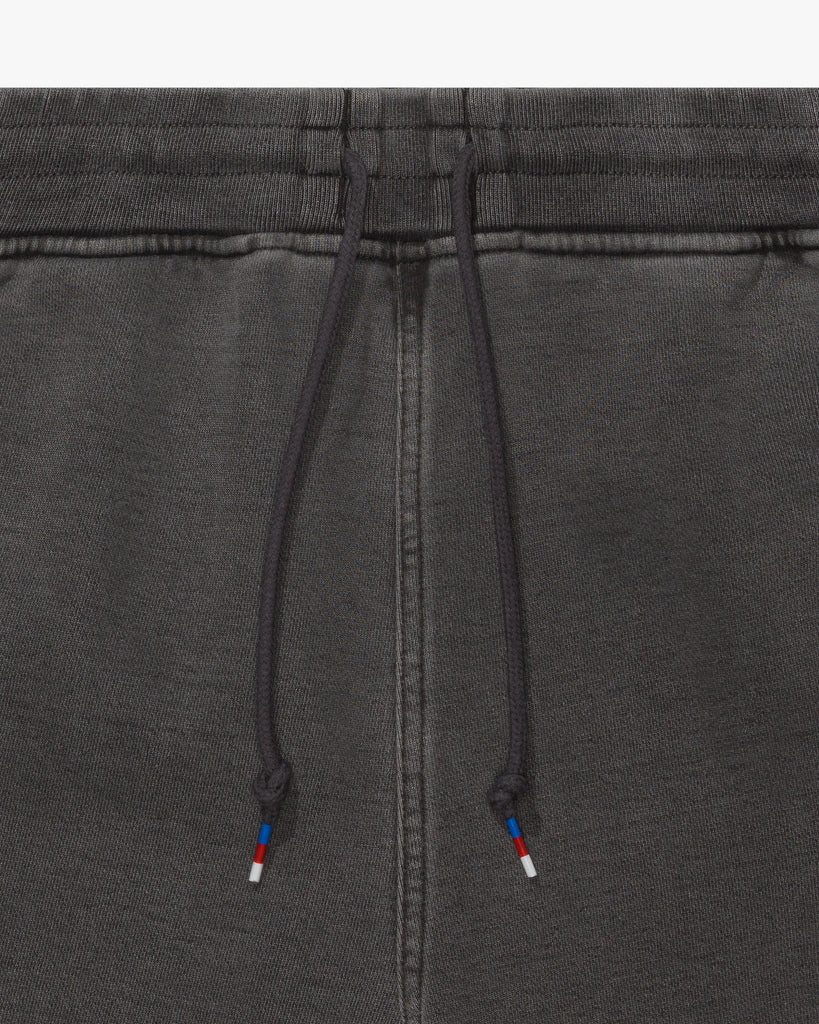 UNDEFEATED WASHED SWEATSHORT