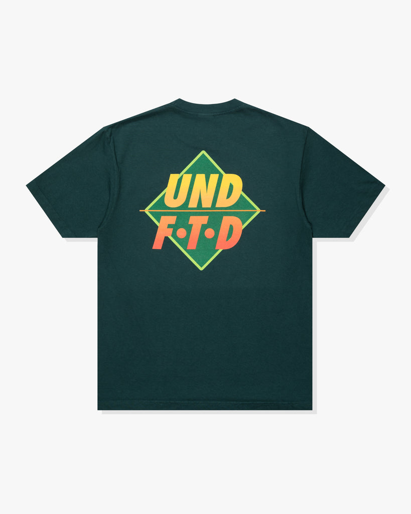 UNDEFEATED DIAMOND S/S TEE