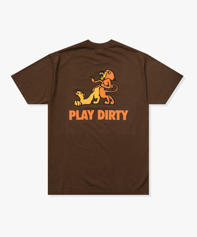 UNDEFEATED PLAY DIRTY S/S TEE