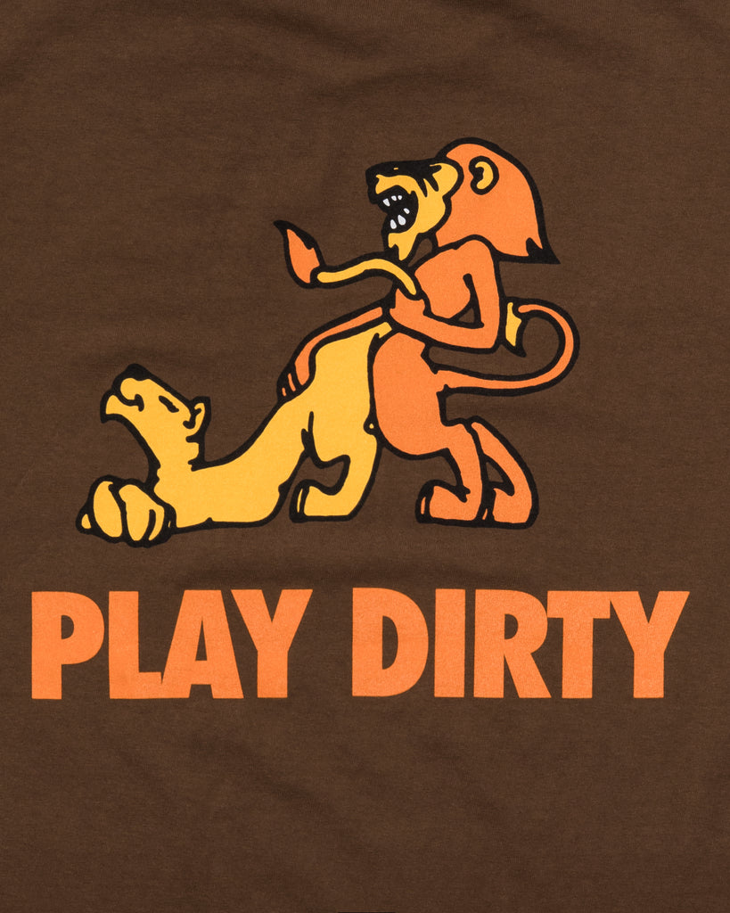 UNDEFEATED PLAY DIRTY S/S TEE