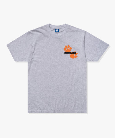 UNDEFEATED PLAY DIRTY S/S TEE