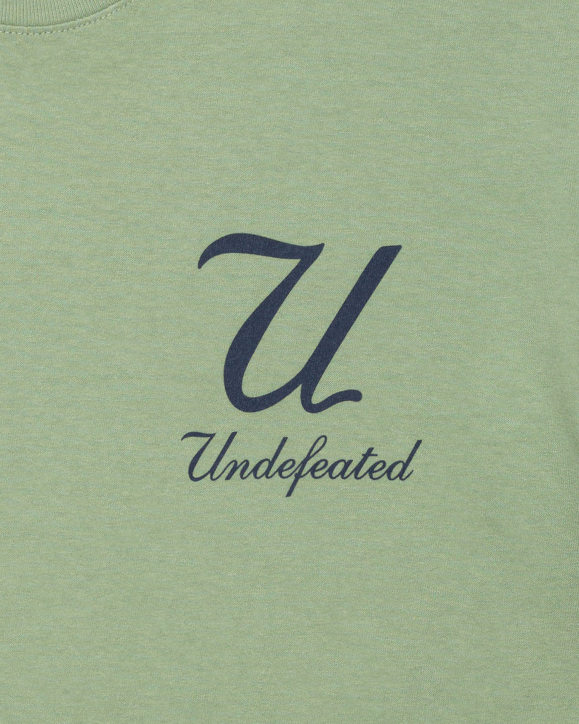 UNDEFEATED SCRIPT S/S TEE