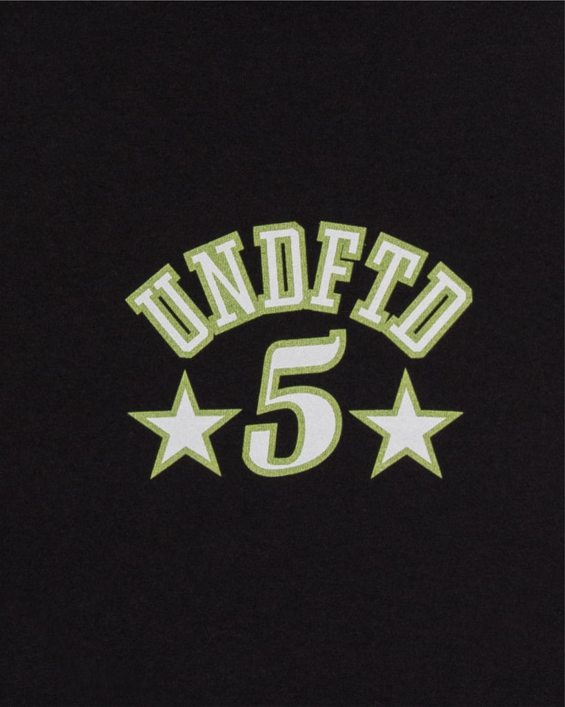 UNDEFEATED STARS & STRIKES L/S TEE