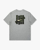 UACTP x NIKE NRG MEN'S PRIMARY SS TOP