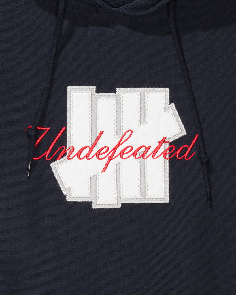 UNDEFEATED APPLIQUE PULLOVER HOOD
