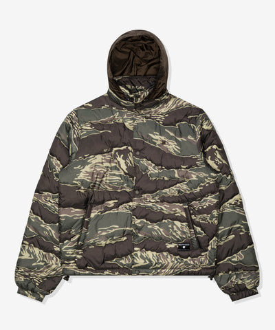 UNDEFEATED HOODED CAMO BUBBLE JACKET