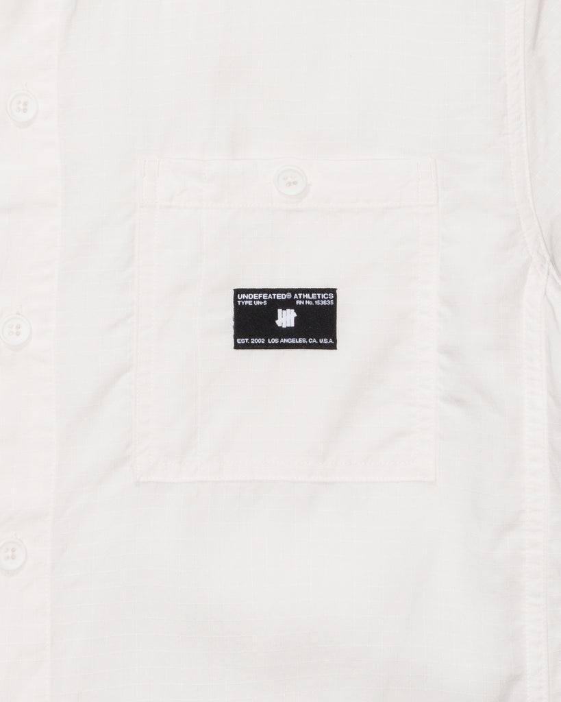 UNDEFEATED LIGHTWEIGHT S/S BUTTON DOWN