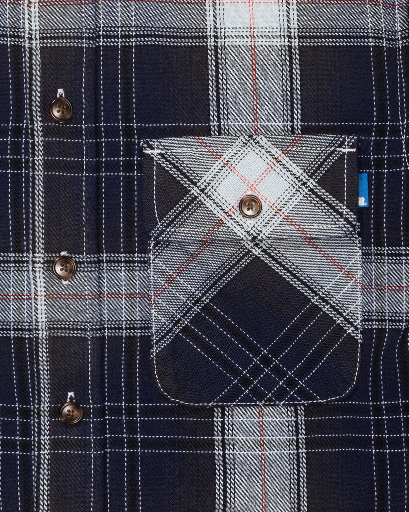 UNDEFEATED OMBRE PLAID L/S