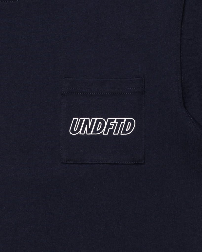 UNDEFEATED OUTLINE S/S POCKET TEE
