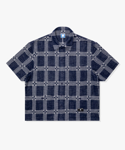 UNDEFEATED PLAID S/S BUTTON DOWN
