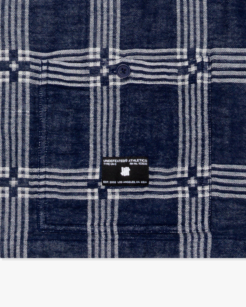 UNDEFEATED PLAID S/S BUTTON DOWN