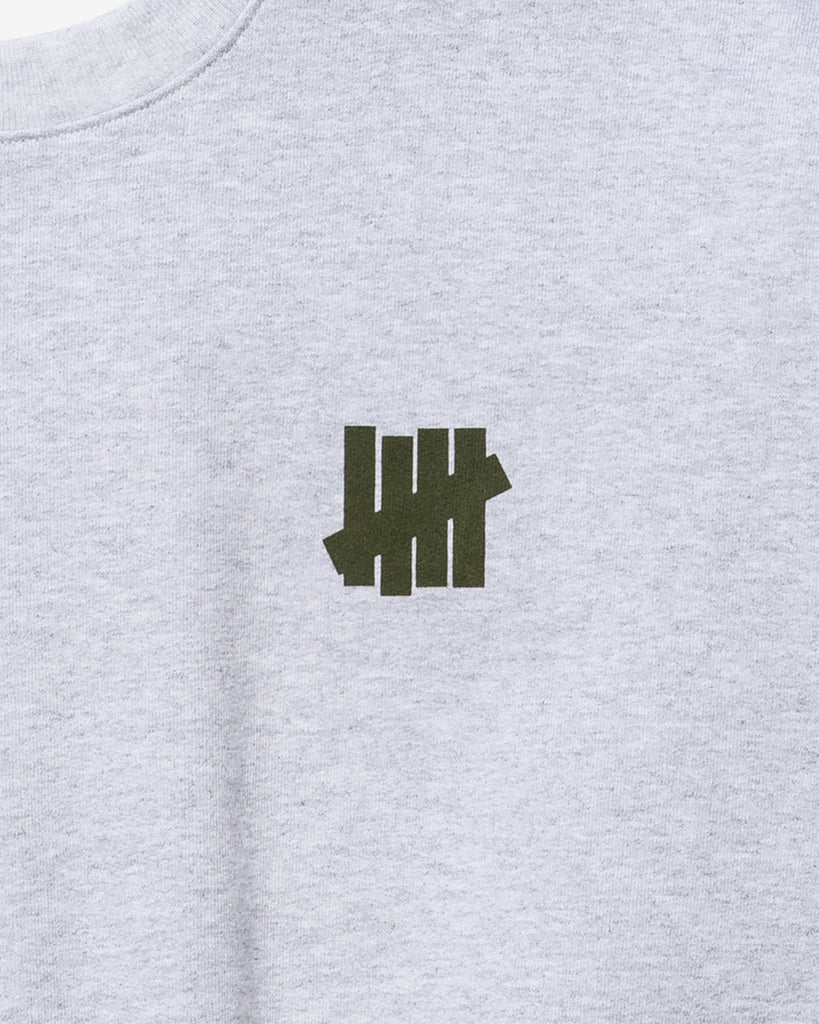 UNDEFEATED STENCIL CREWNECK