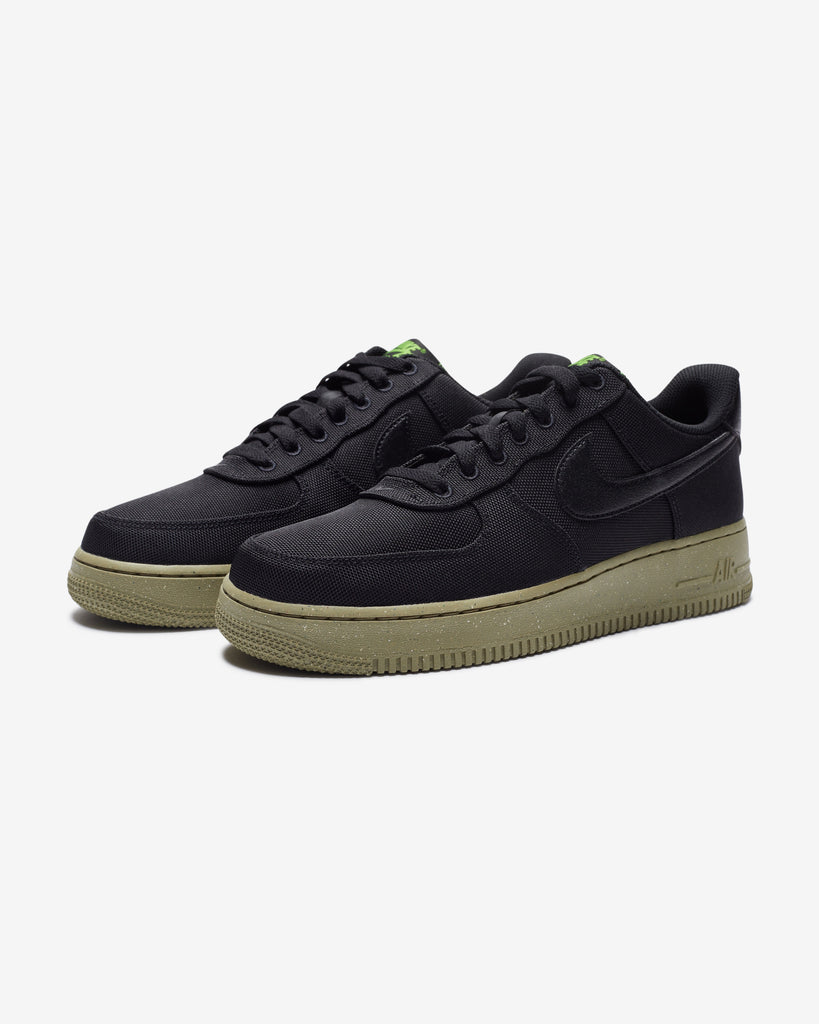 NIKE AIR FORCE 1 '07 LV8