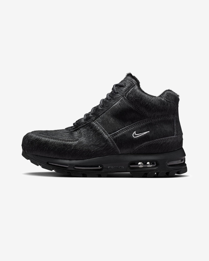 NIKE AIR MAX GOADOME QS