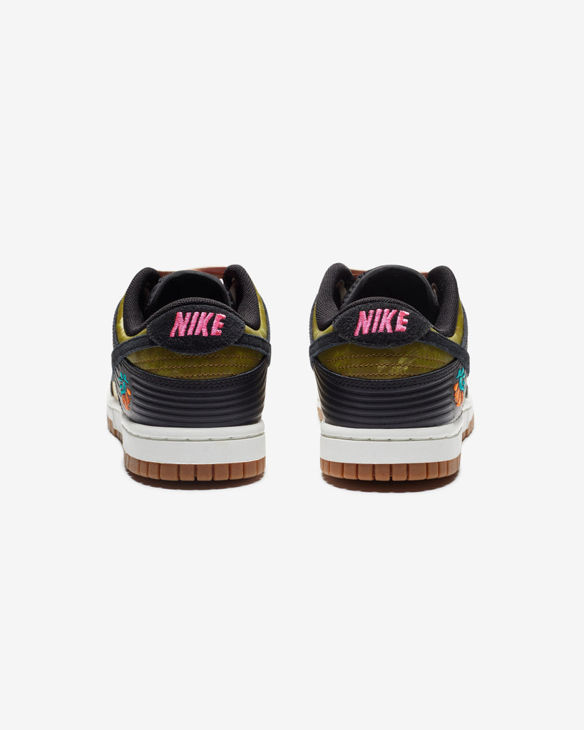 NIKE WMNS DUNK LOW PRM