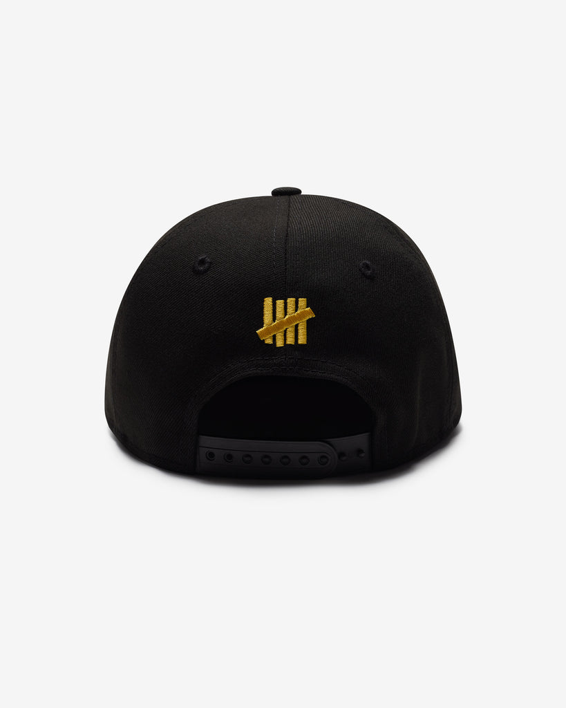 UNDEFEATED x NE BIG U SNAPBACK