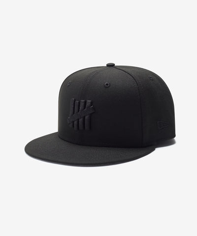 UNDEFEATED x NE MONOCHROME ICON FITTED