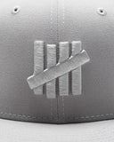 UNDEFEATED x NE MONOCHROME ICON FITTED