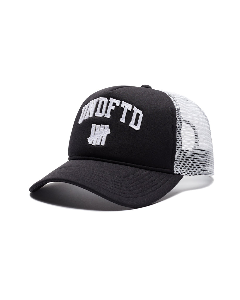 UNDEFEATED ARCH TRUCKER